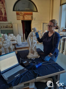 Reflectance spectroscopy on Bikini Venus, © ISPC-CNR, courtesy of MANN
